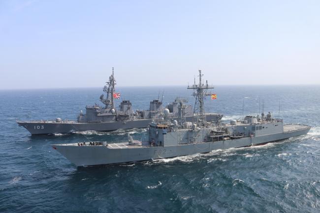 ESPS VICTORIA and JS YUUDACHI - Joint activity at Sea
