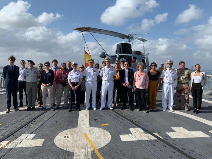 A delegation of the French “Institut des Hautes Etudes de la Defense Nationale” (IHEDN) on board ESPS Santa María
