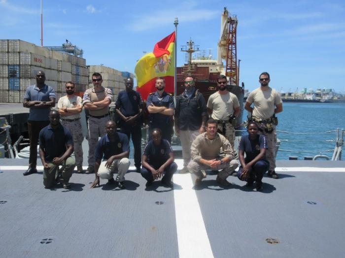 Kenyan Coast Guard & ESPS Marines on board ESPS REINA SOFIA