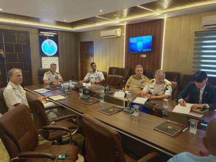 EUNAVFOR DCOM during his visit to the Information Fusion Center