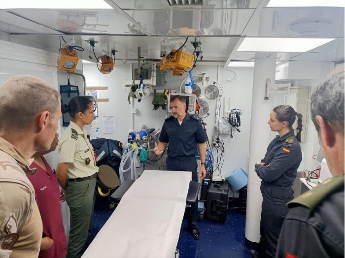 Seychelles Defence Forces and EUNAVFOR ATALANTA medical teams