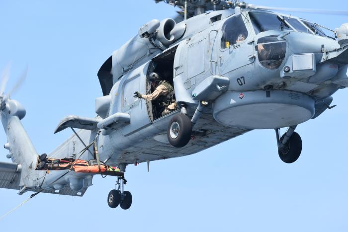 The Spanish SH-60F conducting a medical evacuation drill