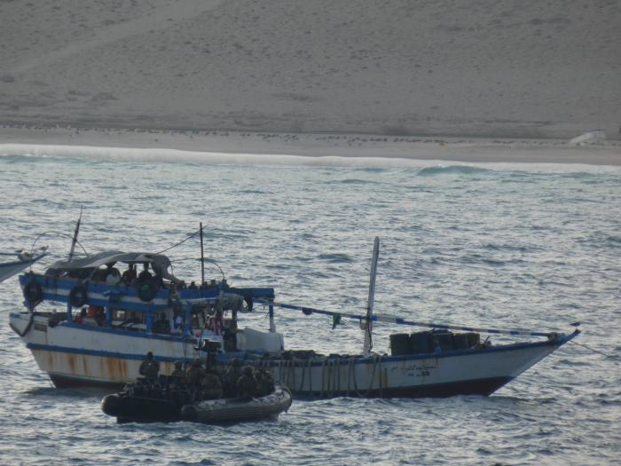 Friendly Approach to the Yemeni dhow AL-HIDAYA EUNAVFOR ATALANTA conducts a “friendly approach” to the Yemeni dhow AL-HIDAYA after she has been released