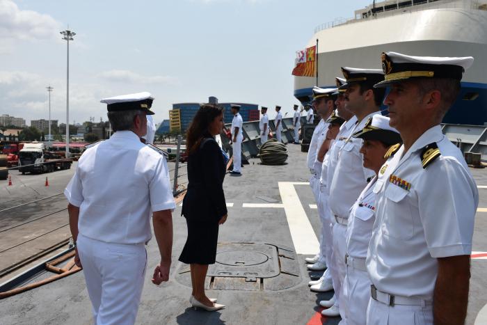 Spanish Ambassador to Tanzania on board EUNAVFOR flagship ESPS NAVARRA