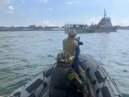 USALAMA BAHARINI II tactical exercise on non-compliant boarding 