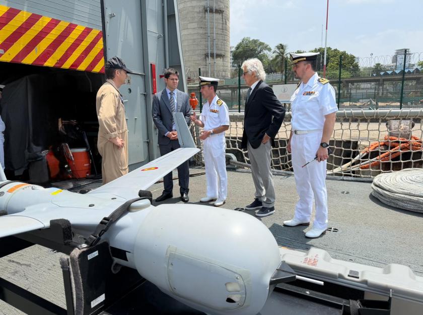 Spanish Ambassador to Kenya during the visit to ATALANTA ESPS CANARIAS