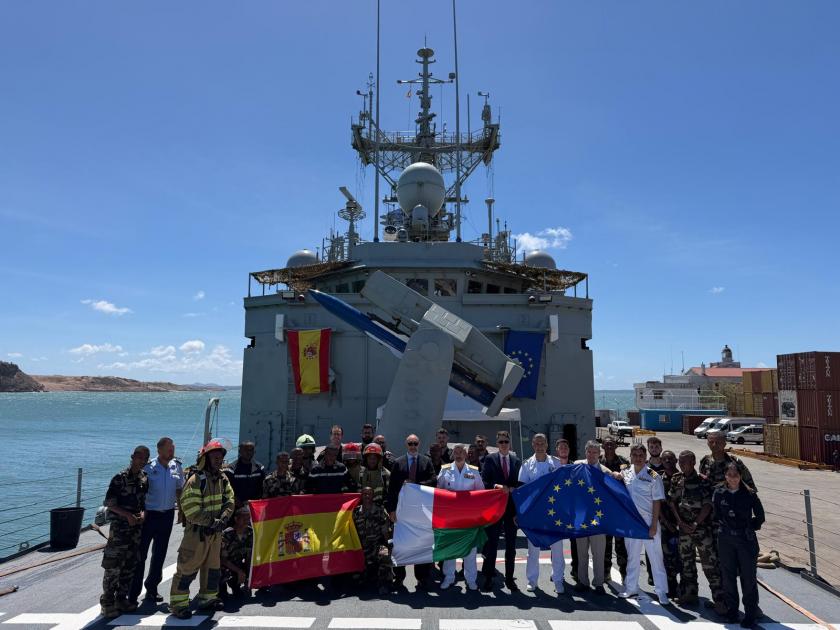 Ambassadors, Force Commander and ATALANTA personnel along with trainees on board ESPS NUMANCIA