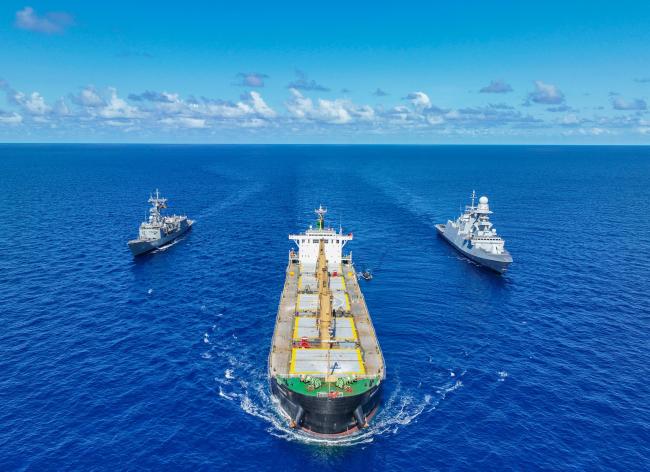 ATALANTA warships escorting the MV ABDULLAH