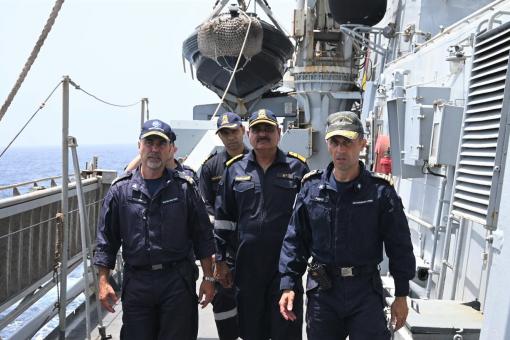 EU NAVFOR Force Commander, Rear Admiral Fabrizio Rutteri, Flag Officer of the Western Indian Fleet, Rear Admiral Vineet McCarty, and DURAND DE LA PENNE’s Commanding Officer, Captain Marco Podico, on board the ITS DURAND DE LA PENNE (Front line, l to r).