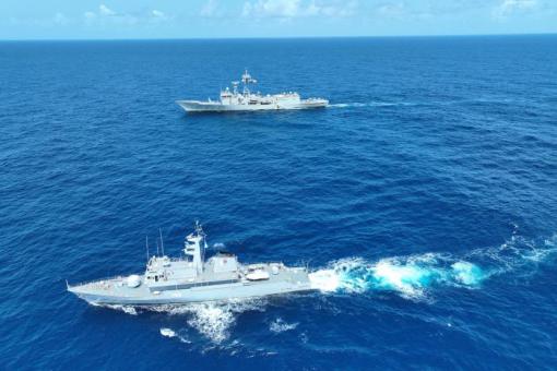 Kenyan Navy and EUNAVFOR ATALANTA assets conducting a joint exercise at sea